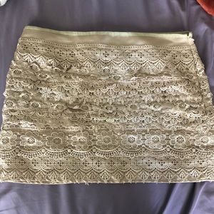 Lacey skirt